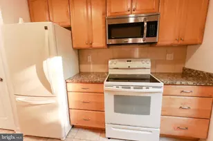 10704 Lester St, Silver Spring, MD 20902 - Photo 11
