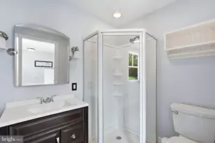 6924 Sundown Rd, Laytonsville, MD 20882 - Photo 29