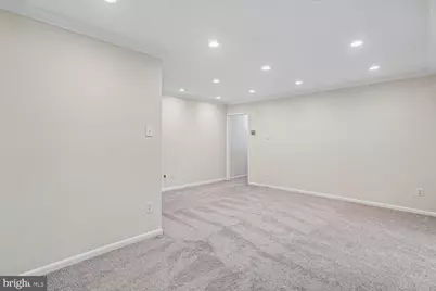 10507 Weymouth Street #W-2, Bethesda, MD 20814 - Photo 15
