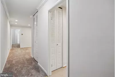 10507 Weymouth Street #W-2, Bethesda, MD 20814 - Photo 5