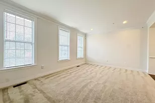 8201 Castanea Ln, Derwood, MD 20855 - Photo 3