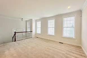 8201 Castanea Ln, Derwood, MD 20855 - Photo 5