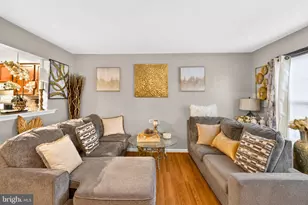 19704 Teakwood Cir, Germantown, MD 20874 - Photo 5