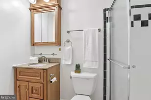 10606 Tuppence Ct, Rockville, MD 20850 - Photo 19