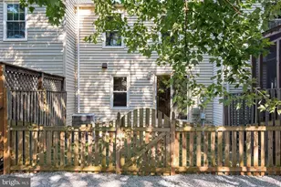 10606 Tuppence Ct, Rockville, MD 20850 - Photo 25