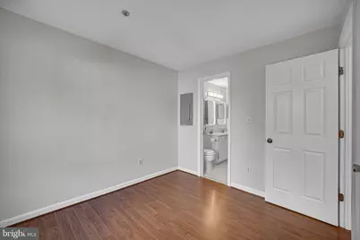 907 Hillside Lake Terrace #512, Gaithersburg, MD 20878 - Photo 7