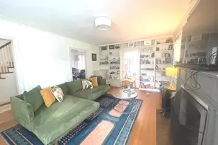 8201 Larry Pl, Chevy Chase, MD 20815 - Photo 5