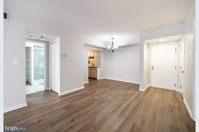 4808 Moorland Lane #608, Bethesda, MD 20814 - Photo 9