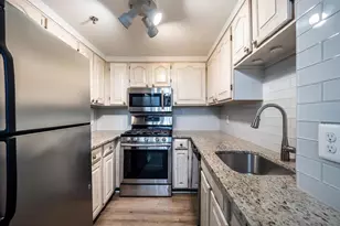 4808 Moorland Ln, Bethesda, MD 20814 - Photo 11