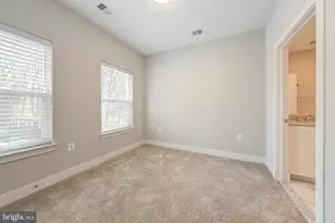 10326 Grosvenor Pl, North Bethesda, MD 20852 - Photo 35
