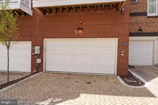 10326 Grosvenor Pl, North Bethesda, MD 20852 - Photo 47