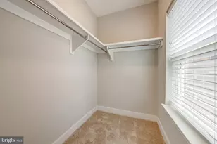 10326 Grosvenor Pl, North Bethesda, MD 20852 - Photo 37