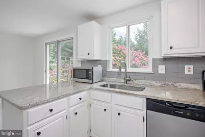 10805 Sir Barton Circle, Damascus, MD 20872 - Photo 7