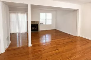 19606 White Saddle Dr, Germantown, MD 20874 - Photo 3