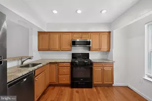 19606 White Saddle Dr, Germantown, MD 20874 - Photo 3