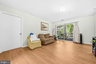 13306 Kilmarnock Way, Germantown, MD 20874 - Photo 7