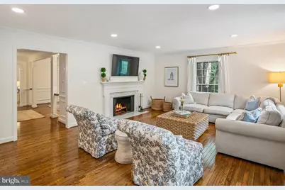 5115 Westbard Avenue #1, Bethesda, MD 20816 - Photo 3