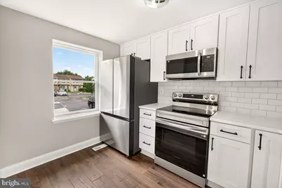19317 Elderberry Terrace, Germantown, MD 20876 - Photo 5