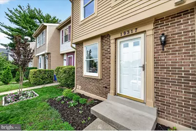 19317 Elderberry Terrace, Germantown, MD 20876 - Photo 3