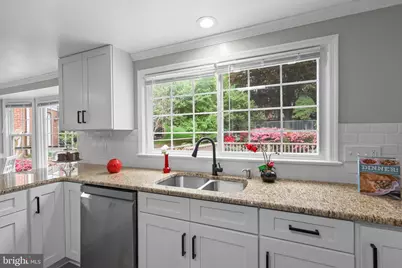9725 Lookout Place, Gaithersburg, MD 20886 - Photo 19