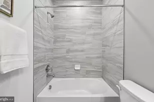 516 Parkview Ave, Gaithersburg, MD 20878 - Photo 33