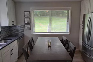11512 Charlton Dr, Silver Spring, MD 20902 - Photo 7