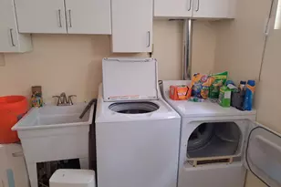 11512 Charlton Dr, Silver Spring, MD 20902 - Photo 29