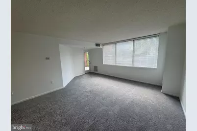 10101 Grosvenor Place #603, Rockville, MD 20852 - Photo 3