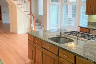 9 Alloway Ct, Potomac, MD 20854 - Photo 7