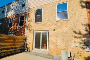 50 Timber Rock Rd, Gaithersburg, MD 20878 - Photo 3
