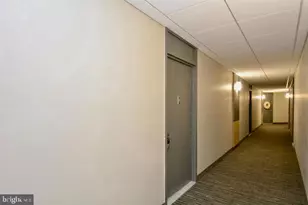 4242 E West Hwy, Chevy Chase, MD 20815 - Photo 39