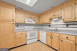 15111 Glade Dr, Silver Spring, MD 20906 - Photo 15