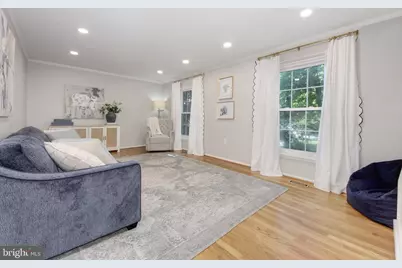 1038 Carnation Drive, Rockville, MD 20850 - Photo 3