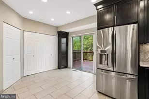 9803 Tiffany Hill Ct, Bethesda, MD 20814 - Photo 21