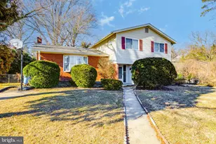 6201 Lone Oak Dr, Bethesda, MD 20817 - Photo 1