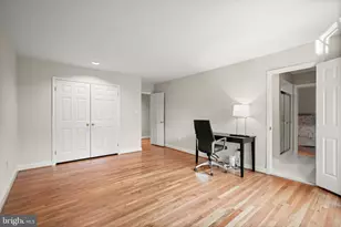 9809 Hall Rd, Potomac, MD 20854 - Photo 33