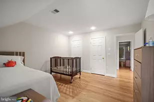 9809 Hall Rd, Potomac, MD 20854 - Photo 39
