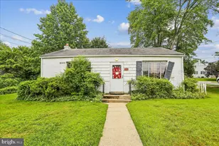 10411 Ewell Ave, Kensington, MD 20895 - Photo 1