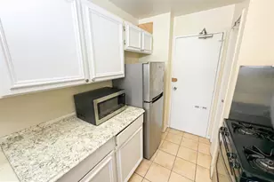 1900 Lyttonsville Rd, Silver Spring, MD 20910 - Photo 11