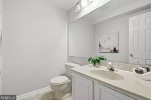 13 Sky Blue Ct, Germantown, MD 20874 - Photo 27