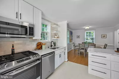 5613 Bradley Boulevard, Bethesda, MD 20814 - Photo 11