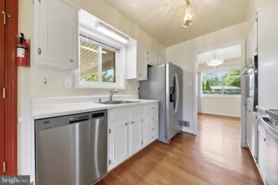 11601 Gowrie Court, Potomac, MD 20854 - Photo 15