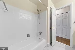 11601 Gowrie Ct, Potomac, MD 20854 - Photo 29