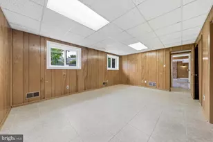 11601 Gowrie Ct, Potomac, MD 20854 - Photo 35