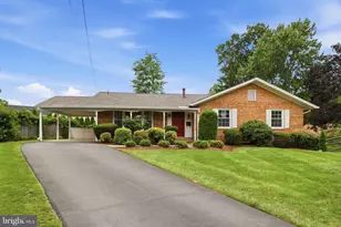 11601 Gowrie Ct, Potomac, MD 20854 - Photo 1