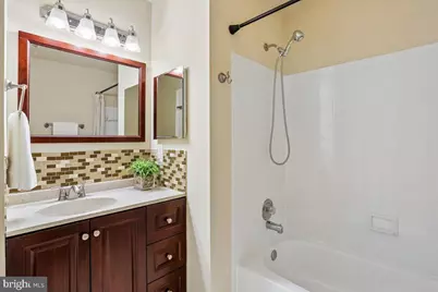 20016 Lake Park Drive #122, Germantown, MD 20874 - Photo 33