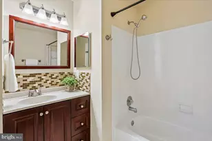 20016 Lake Park Dr, Germantown, MD 20874 - Photo 33