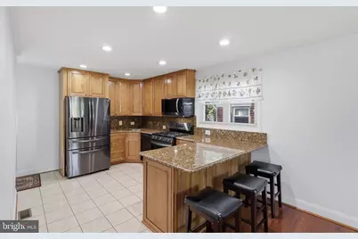 13105 Hallet Court, Rockville, MD 20853 - Photo 9