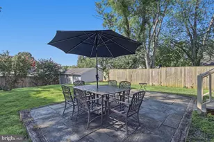 13105 Hallet Ct, Rockville, MD 20853 - Photo 33
