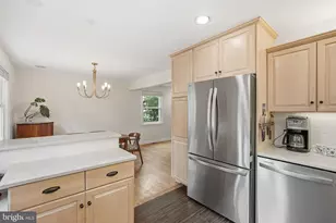 630 Blossom Dr, Rockville, MD 20850 - Photo 15